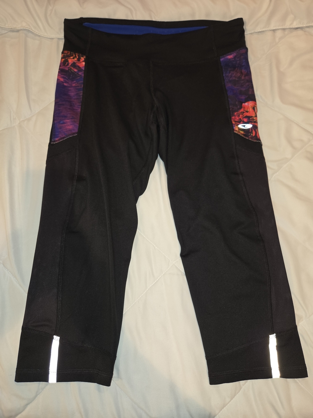 Champion Womens Black Capri Leggings with Purple & Red Side Panels